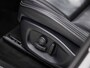 Jaguar F-Pace 2.0 Portfolio R-Sport AWD 20d 180Pk Automaat (NAVIGATIE, KEYLESS, CAMERA, GETINT GLAS, STUUR/STOELVERWARMING, LEDEREN SPORTSTOELEN, XENON, LANE ASSIST, NIEUWSTAAT)
