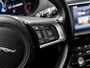 Jaguar F-Pace 2.0 Portfolio R-Sport AWD 20d 180Pk Automaat (NAVIGATIE, KEYLESS, CAMERA, GETINT GLAS, STUUR/STOELVERWARMING, LEDEREN SPORTSTOELEN, XENON, LANE ASSIST, NIEUWSTAAT)