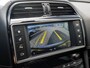 Jaguar F-Pace 2.0 Portfolio R-Sport AWD 20d 180Pk Automaat (NAVIGATIE, KEYLESS, CAMERA, GETINT GLAS, STUUR/STOELVERWARMING, LEDEREN SPORTSTOELEN, XENON, LANE ASSIST, NIEUWSTAAT)
