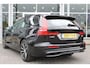 Volvo V60 T6 Plug-in hybrid AWD Plus Dark | Schuif/kanteldak | El. Trekhaak | 360 Camera | El. Stoelen met geheugen | BLIS