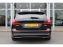 Volvo V60 T6 Plug-in hybrid AWD Plus Dark | Schuif/kanteldak | El. Trekhaak | 360 Camera | El. Stoelen met geheugen | BLIS