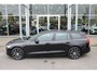 Volvo V60 T6 Plug-in hybrid AWD Plus Dark | Schuif/kanteldak | El. Trekhaak | 360 Camera | El. Stoelen met geheugen | BLIS