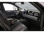Volkswagen Tiguan R-Line Edition 1.5 eTSI 150pk DSG Automaat Trekhaak, Panoramadak, Black Style, Adaptive cruise control, Elektrische achterklep, 360 camera, Achteruitrijcamera