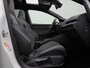 Volkswagen Golf 1.5 eTSI 150 pk DSG R-Line Business | Panoramadak | Achteruitrijcamera | Parkeersensoren voor/achter | Park Assist | Side Assist | Adaptive Cruise | 17 inch