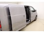 Citroën E-Jumpy L3 136 75 kWh | Navigatie | Betimmering laadruimte | 17" Lichtmetalen velgen | Metaallak | Camera | 3 Zitplaatsen | Keyless