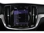 Volvo V60 T8 Plug-in hybrid AWD Plus Dark | Panoramadak | Adaptieve Cruise Control | Camera | Parkeersensoren voor en achter | Harman Kardon | Stoel en stuurwielverwarming | BLIS | LED |