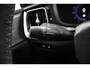 Volvo V60 T8 Plug-in hybrid AWD Plus Dark | Panoramadak | Adaptieve Cruise Control | Camera | Parkeersensoren voor en achter | Harman Kardon | Stoel en stuurwielverwarming | BLIS | LED |