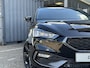SEAT Leon Sportstourer 1.5 TSI e-Hybrid 204pk FR Business | Black pack | 18" LM velgen | Sportstoelen
