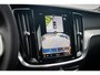 Volvo V60 T6 Plug-in hybrid AWD Plus Dark | Trekhaak | 360 Graden camera | Harman Kardon audio | Adaptieve Cruise Control | Stoel + stuurwielverwarming