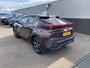 Toyota C-HR 1.8 Hybrid 140 Dynamic NL-auto, Dodehoekdetectie, Adaptieve cruise control, keyless, achteruitrij camera, navigatie Apple CarPlay/Android Auto, parkeersensoren