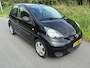Toyota Aygo 1.0-12V Access Nette auto goed onderhouden 5 deurs model compleet met boekjes.