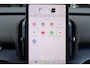 Volvo EX30 Extended Range Plus 69 kWh - Adaptive Cruise Control - Harman/Kardon audio - Parkeercamera achter - Parkeersensoren voor & achter - Apple Carplay - Extra getint glas - 19' LMV