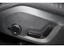 Volvo XC60 T8 Recharge AWD Plus Dark Volvo XC60 T8 Plug-in hybrid AWD Plus Dark - LONG RANGE - Panorama/schuifdak - IntelliSafe Assist & Surround - 360º Camera - Harman/Kardon audio - Adaptieve LED koplampen - Verwarmde voorstoelen, stuur & achterbank - Parkeersensoren voor & achter - Elektr. bedienb. voorstoelen met geheugen - Draadloze tel. lader - Extra getint glas - 20' LMV