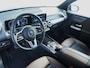 Mercedes-Benz GLB 200 | Trekhaak | Clima | Cruise | Navi Full Map | Dealer onderhouden | Stof/Leder | LED | Comfortstoel+Verwarming | PDC V+A+Cam |