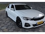 BMW 3-Serie 320i M Sport I Geen Import I Sfeerverlichting I Alcantara