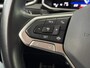Volkswagen T-Roc 1.0 TSI R-Line | Car play | full-LED | Navigatie | Stoelverwarming voor | Climate Control | LM-Velgen | Alcantara bekleding (Vestiging - Vianen Tel: 0347-371248 )
