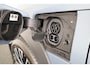 Lexus RZ 300e Luxury Line 71 kWh *DEMO* | Stoelgeheugen | 360 Camera | Navigatie |
