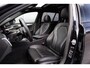 BMW 5-Serie Touring 530d 266 pk xDrive High Executive M-Sportpakket / BTW-Auto/ Dealer.Ond/ Pano-Dak/ Leder/ Sport-Stoelen/ Head-Up/ Keyless/ 19'' LMV