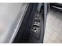 BMW 5-Serie Touring 530d 266 pk xDrive High Executive M-Sportpakket / BTW-Auto/ Dealer.Ond/ Pano-Dak/ Leder/ Sport-Stoelen/ Head-Up/ Keyless/ 19'' LMV