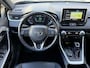 Toyota RAV4 2.5 Plug-in Hybrid AWD Style **NAVIGATIE/ STOELVERWARMING VOOR EN ACHTER/ DODEHOEK DETECTIE/ 36 MAANDEN GARANTIE**