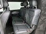Mercedes-Benz V-klasse V 300d L2 Automaat Avantgarde Line Dubbel Cabine | AMG Line | Distronic+ | Stoelverwarming | Trekhaak | Climate Control | Navigatie | Spiegelpakket | Dodehoekassistent