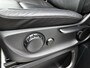Mercedes-Benz V-klasse V 300d L2 Automaat Avantgarde Line Dubbel Cabine | AMG Line | Distronic+ | Stoelverwarming | Trekhaak | Climate Control | Navigatie | Spiegelpakket | Dodehoekassistent