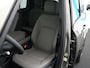 Land Rover Defender 2.0 P300e 110 X-Dynamic SE | Cold Climate Pack | Extended Black Exterior Pack | Comfort and Convenience Pack