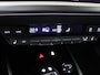 Audi Q4 e-tron 45 quattro Advanced edition 82 kWh | Achteruitrijcamera | LED Matrix | Stoelverwarming | Navigatie | Adaptieve cruise control | CarPlay | Elektrische achterklep |