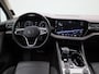 Volkswagen Touareg 3.0 TSI Hybrid | 380PK | Automaat | Plug-In | Trekhaak | Lederen Interieur | Elektrische Stoelen | Digital Cockpit | Dynaudio Geluidsysteem | Navigatie | Stoelverwarming |