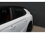 Opel Corsa 1.2 100PK Turbo Yes | Navigatie Via App | Airco | Cruise Control | Sportstoelen | Carplay | LED | Zwarte Hemel |