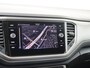 Volkswagen T-Roc 1.5 TSI Style Business | Achteruitrijcamera | Navigatie | Adaptieve cruise control | Draadloze telefoonlader | Airco | CarPlay | Parkeersensoren |