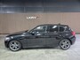 BMW 1-Serie 118i Business | Clima | Navi | Pano | Cruise | PDC & Camera| Stoelverwarming |