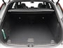Volvo XC60 2.0 T6 Plug-in hybrid AWD Plus Black Edition / Panoramadak / Harman kardon / Elektrische Stoelen / Stoel+Stuurverwarming / Adaptive Cruise / BLIS / Getint Glas /