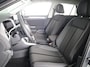 Volkswagen T-Roc Life Edition 1.5 110 kW / 150 pk TSI SUV 7 versn. | Verlengde garantie | Navigatie via App | Parkeersensoren (Park assist) | Achteruitrijcamera | Adaptieve cruise control |