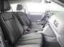 Volkswagen T-Roc Life Edition 1.5 110 kW / 150 pk TSI SUV 7 versn. | Verlengde garantie | Private lease vanaf € 699,- pm | Navigatie via App | Parkeersensoren (Park assist) | Achteruitrijcamera | Adaptieve cruise control |