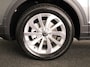 Volkswagen T-Roc Life Edition 1.5 110 kW / 150 pk TSI SUV 7 versn. | Verlengde garantie | Navigatie via App | Parkeersensoren (Park assist) | Achteruitrijcamera | Adaptieve cruise control |