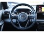 Toyota Yaris 1.5 HYBRID EXECUTIVE 17"LMV DODEHOEK HALF-LEDER/STOELVERWARMING P-SENSOREN NAVI LED-PAKKET KEYLESS NL-AUTO