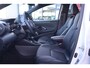 Toyota Yaris 1.5 HYBRID EXECUTIVE 17"LMV DODEHOEK HALF-LEDER/STOELVERWARMING P-SENSOREN NAVI LED-PAKKET KEYLESS NL-AUTO