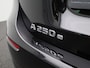 Mercedes-Benz A-klasse 250 e Luxury Line | Automaat | Navigatie | Apple Carplay / Android Auto | Achteruitrijcamera | Stoelverwarming | Wide Screen Virtual Cockpit | Cruise Control | Climate Control | Parkeersensoren | Bluetooth | LED | Sportstuur | Half-Leder | Lichtmetalen Velgen|