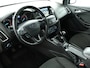 Ford Focus Wagon EcoBoost 125PK Titanium | Trekhaak | Voorruitverwarming | Cruise | Keyless | Clima | Parkeersensoren V+A |