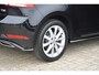 Volkswagen Golf 1.5 TSI Highline Business R Line