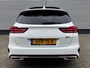Kia Ceed Sw 1.5 T-GDi 140pk GT-Line | Schuif/Kanteldak | Stoel/Stuurwielverwarming | Navigatie | Climate Control |