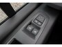 Renault Master T35 | L2H2 | 2.0Dci 150Pk | Stoel-Bank | Parkeersensoren | Laadruimte betimmering | LED