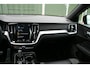 Volvo V60 2.0 T8 Twin Engine AWD R-Design, LEER, PANORAMADAK, CAMERA, WINTERPAKKET