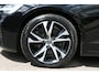 Volvo V60 2.0 T8 Twin Engine AWD R-Design, LEER, PANORAMADAK, CAMERA, WINTERPAKKET