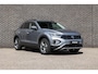 Volkswagen T-Roc 1.0 TSI 116pk Life Edition | Trekhaak Afneembaar | Dodehoek Detectie | Navigatie