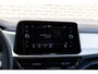 Volkswagen T-Roc 1.0 TSI 116pk Life Edition | Trekhaak Afneembaar | Dodehoek Detectie | Navigatie