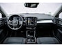 Volvo XC40 1.5 T3 Momentum | Trekhaak | Navigatie | Cruise Control | Climate Control | Parkeersensoren | Apple CarPlay en Android Auto | Stoelverwarming | Stuurwielverwarming