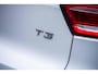 Volvo XC40 1.5 T3 Momentum | Trekhaak | Navigatie | Cruise Control | Climate Control | Parkeersensoren | Apple CarPlay en Android Auto | Stoelverwarming | Stuurwielverwarming