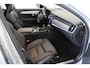 Volvo V90 T8 455PK AWD Ultra Dark | Trekhaak | Head up display | Gelamineerde ruiten | HK Audio